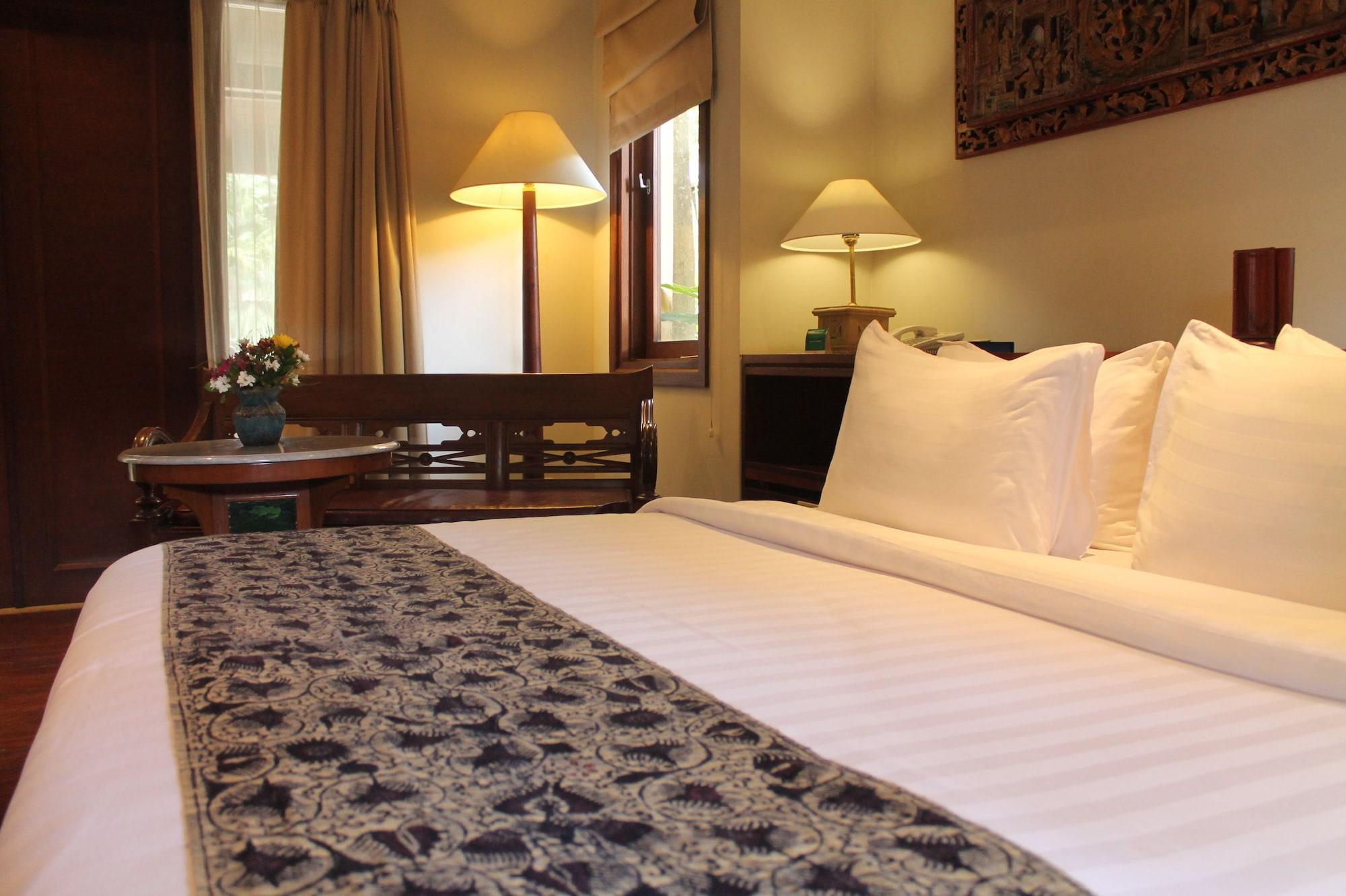 Laras Asri Resort & Spa Salatiga Zewnętrze zdjęcie