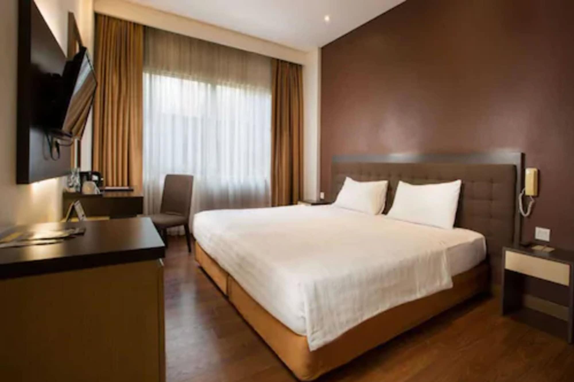 Laras Asri Resort & Spa Salatiga Zewnętrze zdjęcie